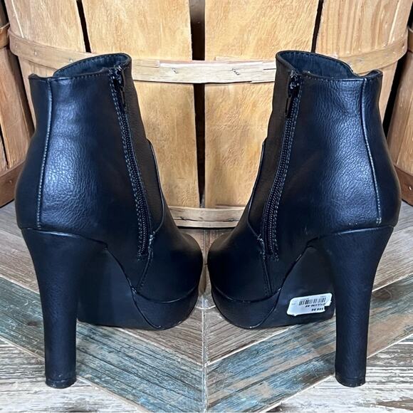 Aldo Gillum Black Leather Zip-Up Heeled Platform Ankle Boots Booties Womens 6.5 - Picture 8 of 13